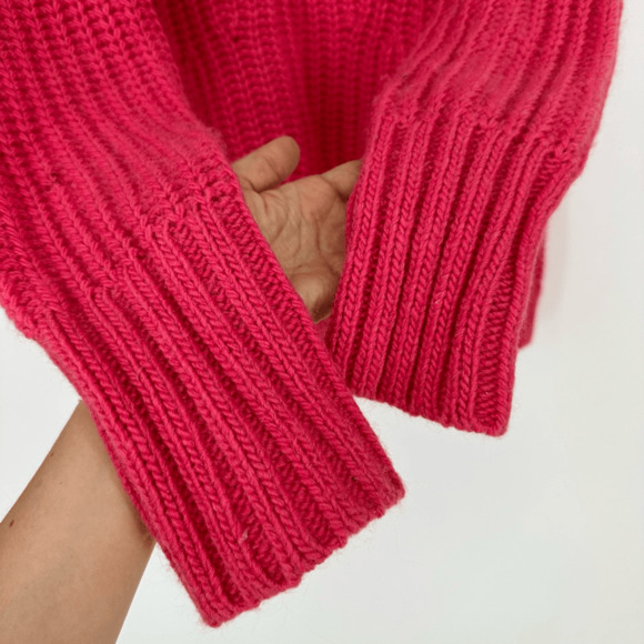 Banana Republic Womens L Wool Turtleneck Sweater Fisherman Pink Preppy Italian - Picture 8 of 8